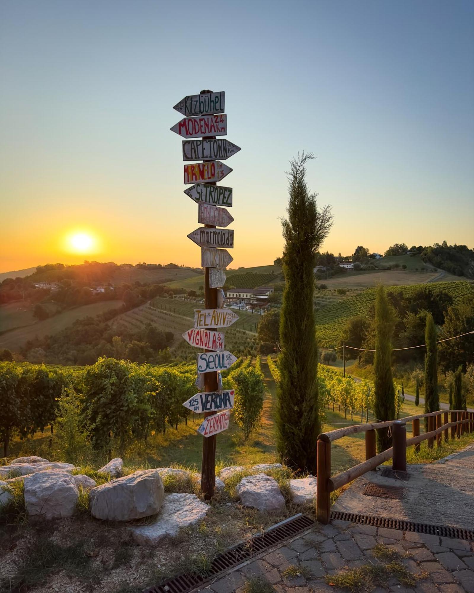 Agriturismo Acetaia Sereni Marano sul Panaro Exterior photo