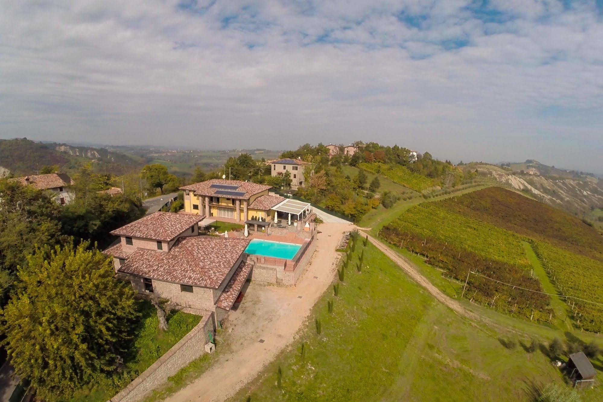 Agriturismo Acetaia Sereni Marano sul Panaro Exterior photo